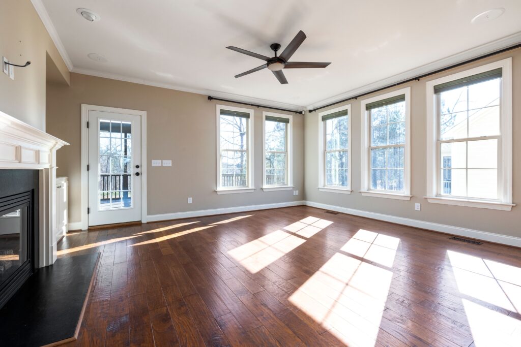 <strong>Solid Wood Flooring Isn’t for Everyone — And That’s Okay</strong>-kelaiwood <strong>Solid Wood Flooring Isn’t for Everyone — And That’s Okay</strong>-kelaiwood